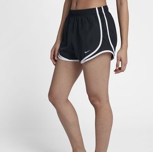 Nike black and white shorts